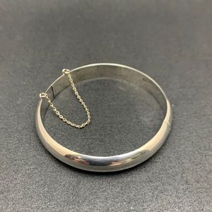 925 Hinged Bangle